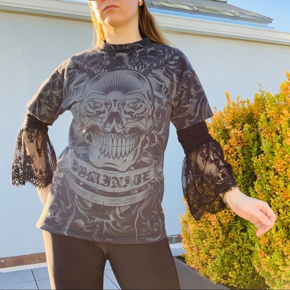 Converse Scull Bones Tattoo Print Black Graphic T-Shirt unisex - Picture 8 of 16